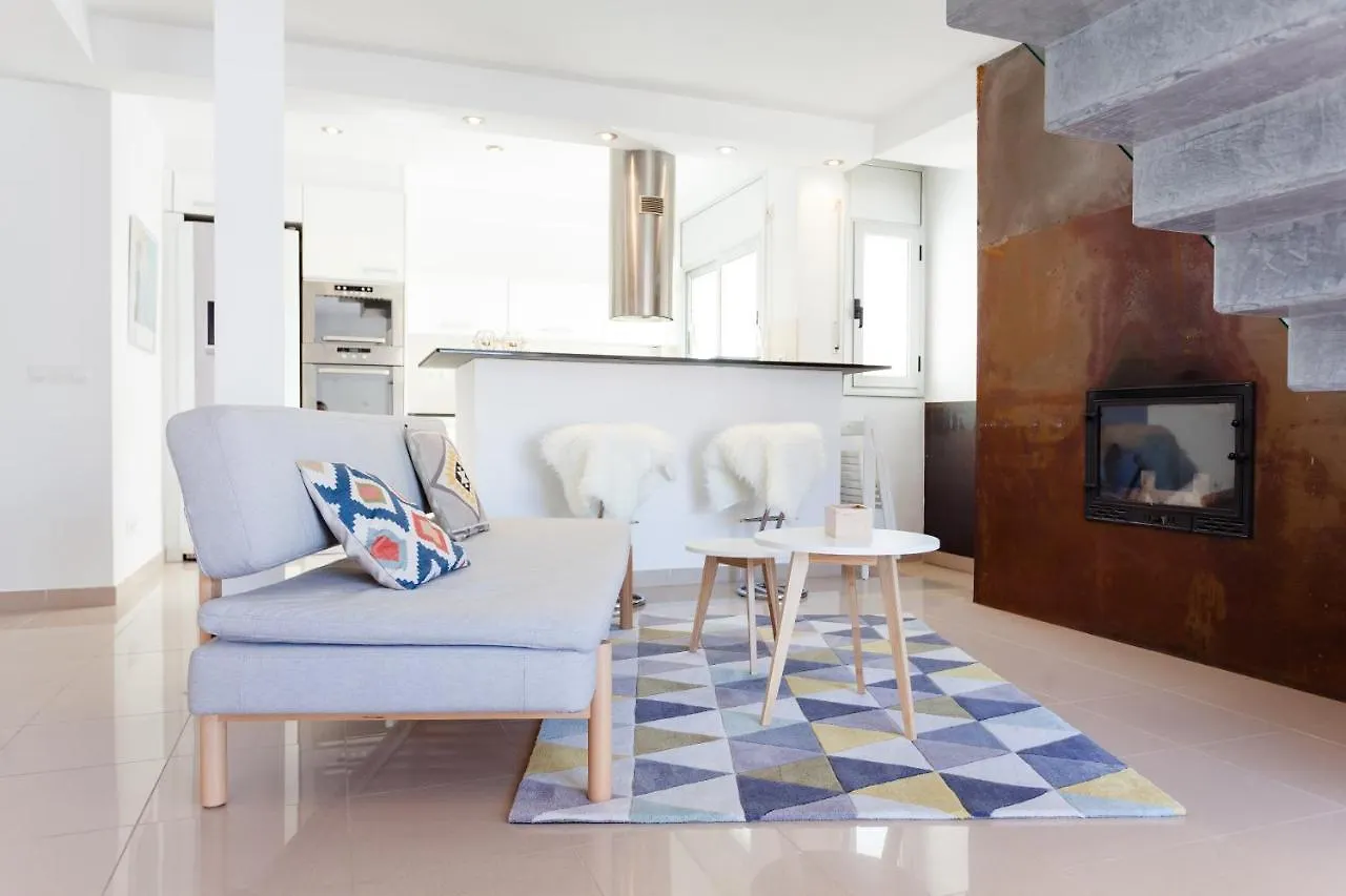 Апартаменты Sunset Boutique Duplex Калонже 0*,